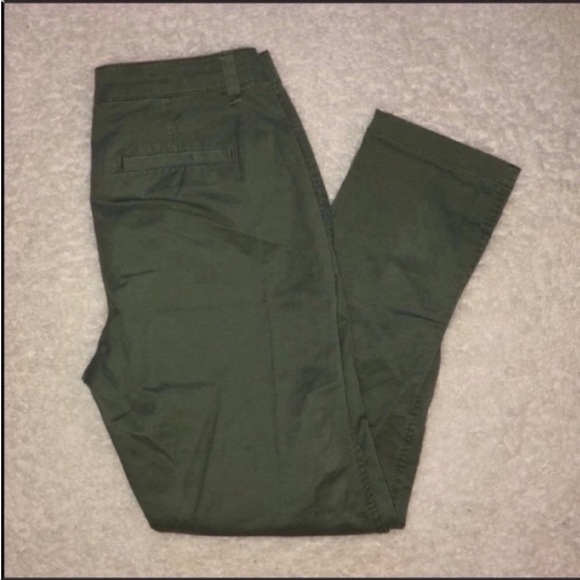 Gap Girl Friend Chino Green Pants Casual Career Work Size 4 - Picture 10 of 10